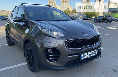 Позашляховик / Кросовер Kia Sportage 2016 в Києві