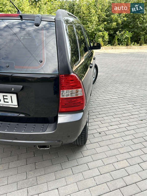 Внедорожник / Кроссовер Kia Sportage 2005 в Тернополе
