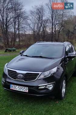 Внедорожник / Кроссовер Kia Sportage 2012 в Киеве