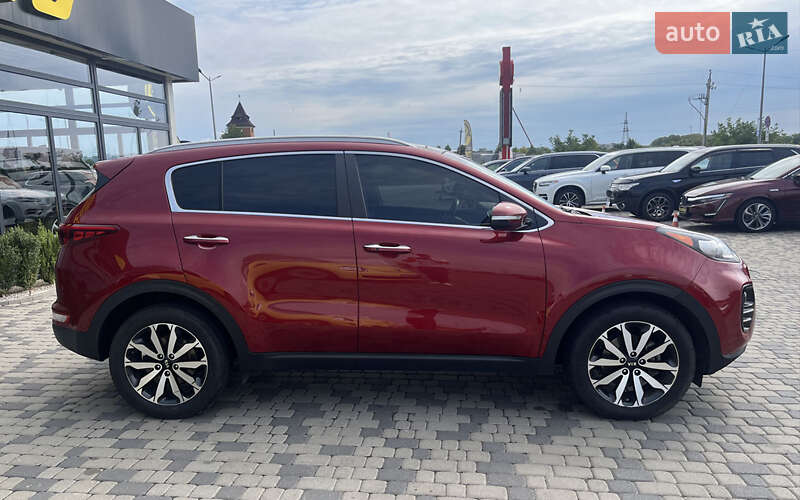Внедорожник / Кроссовер Kia Sportage 2016 в Мукачево