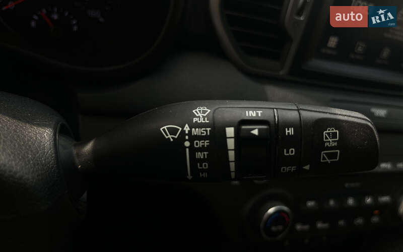 Внедорожник / Кроссовер Kia Sportage 2016 в Мукачево