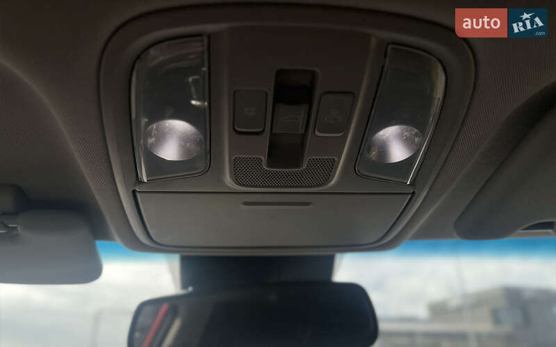 Внедорожник / Кроссовер Kia Sportage 2016 в Мукачево