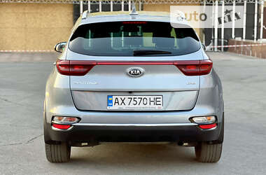 Внедорожник / Кроссовер Kia Sportage 2018 в 