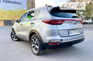 Внедорожник / Кроссовер Kia Sportage 2018 в 