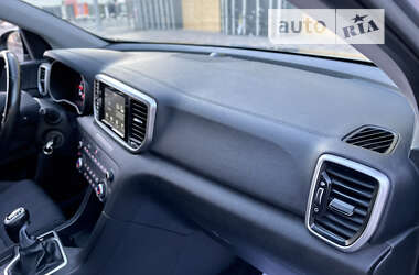 Внедорожник / Кроссовер Kia Sportage 2018 в 