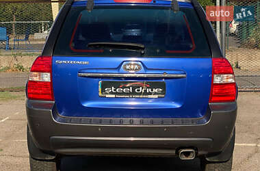 Внедорожник / Кроссовер Kia Sportage 2007 в 