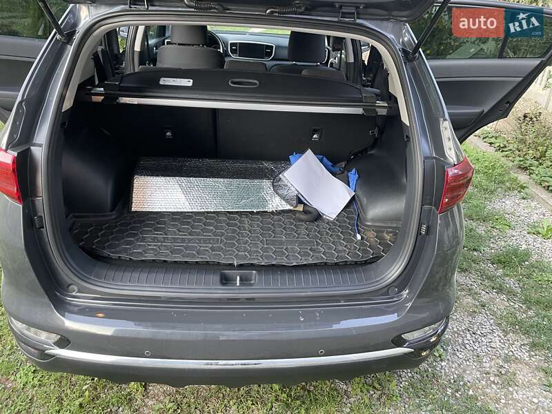 Внедорожник / Кроссовер Kia Sportage 2021 в Каменец-Подольском