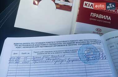 Внедорожник / Кроссовер Kia Sportage 2012 в 