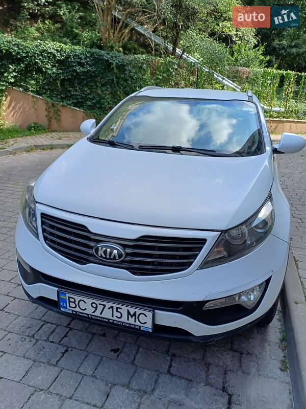 Внедорожник / Кроссовер Kia Sportage 2013 в Львове
