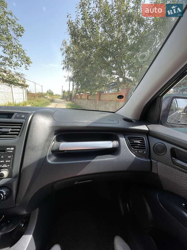 Внедорожник / Кроссовер Kia Sportage 2009 в Одессе