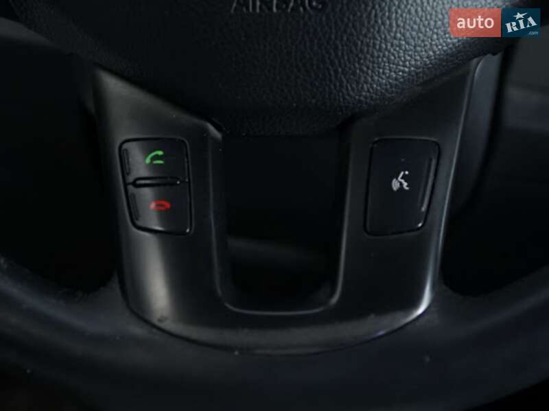 Позашляховик / Кросовер Kia Sportage 2013 в Дрогобичі