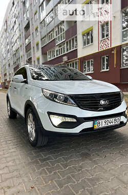 Внедорожник / Кроссовер Kia Sportage 2012 в Полтаве