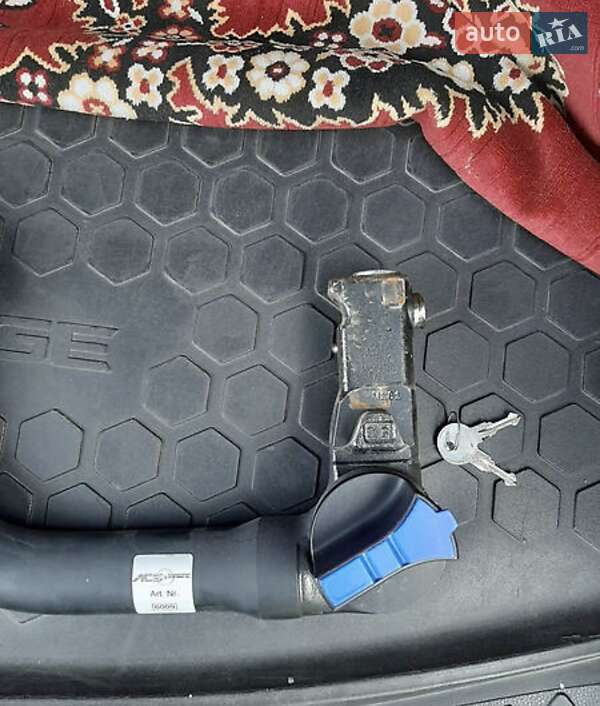 Внедорожник / Кроссовер Kia Sportage 2012 в Южном