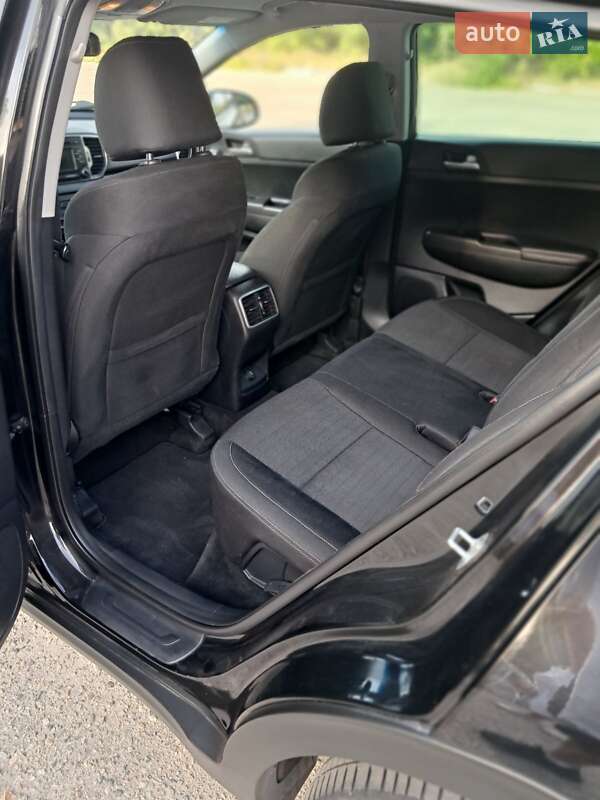 Позашляховик / Кросовер Kia Sportage 2018 в Харкові