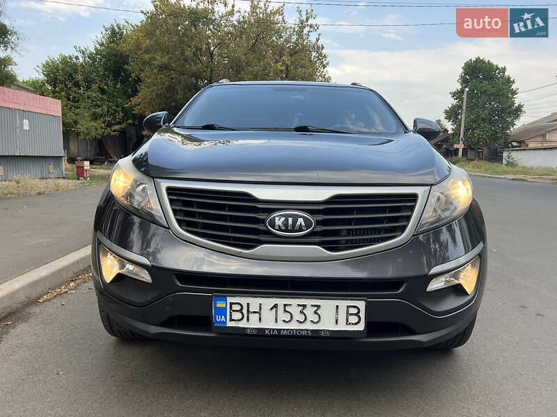 Внедорожник / Кроссовер Kia Sportage 2012 в Одессе