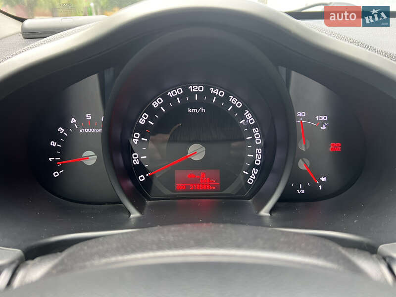 Внедорожник / Кроссовер Kia Sportage 2012 в Одессе