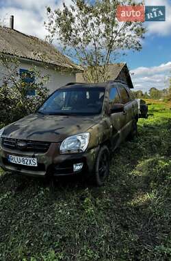 Внедорожник / Кроссовер Kia Sportage 2005 в Петропавловке