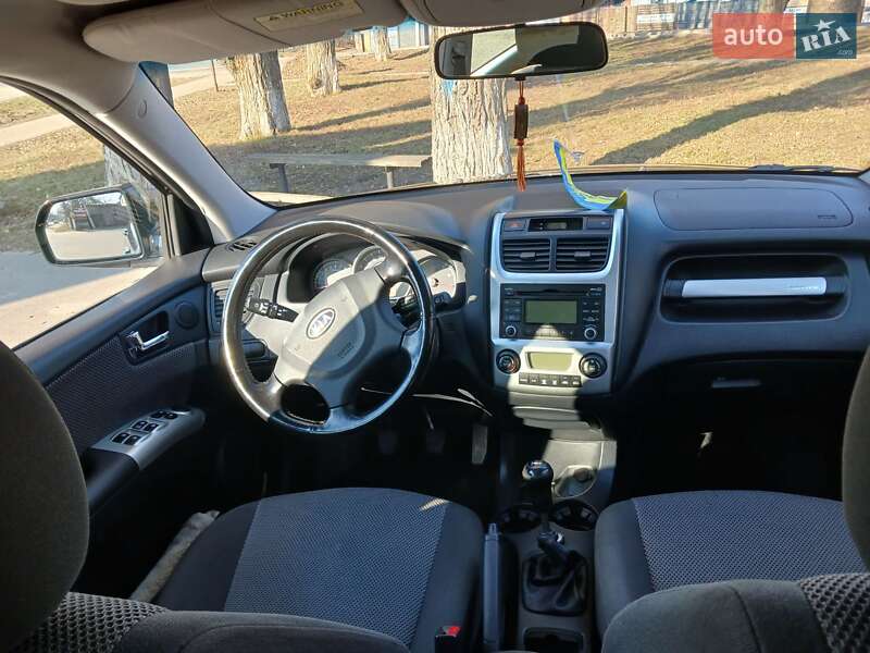 Внедорожник / Кроссовер Kia Sportage 2009 в Смеле