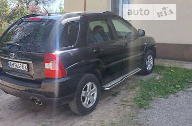 Позашляховик / Кросовер Kia Sportage 2010 в Житомирі