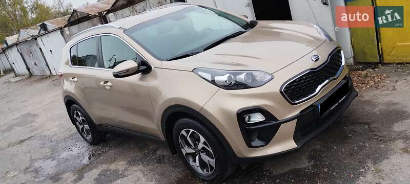 Позашляховик / Кросовер Kia Sportage 2018 в 