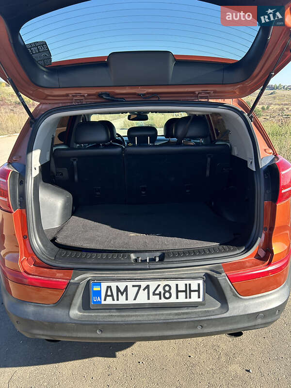 Внедорожник / Кроссовер Kia Sportage 2011 в Ровно