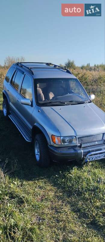 Позашляховик / Кросовер Kia Sportage 2003 в Києві