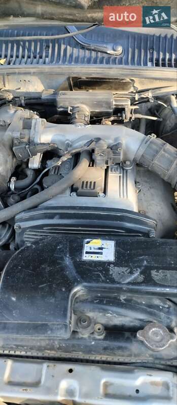 Позашляховик / Кросовер Kia Sportage 2003 в Києві