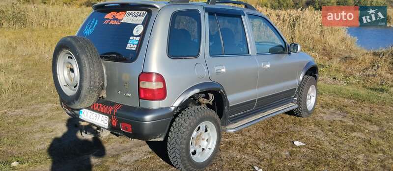 Позашляховик / Кросовер Kia Sportage 2003 в Києві