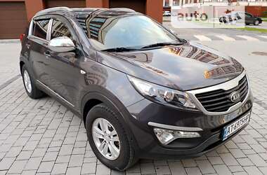 Внедорожник / Кроссовер Kia Sportage 2013 в Ивано-Франковске