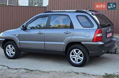 Позашляховик / Кросовер Kia Sportage 2006 в Полтаві