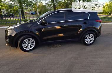 Позашляховик / Кросовер Kia Sportage 2016 в Одесі