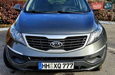 Внедорожник / Кроссовер Kia Sportage 2011 в Полтаве