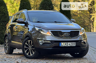 Позашляховик / Кросовер Kia Sportage 2012 в Дрогобичі