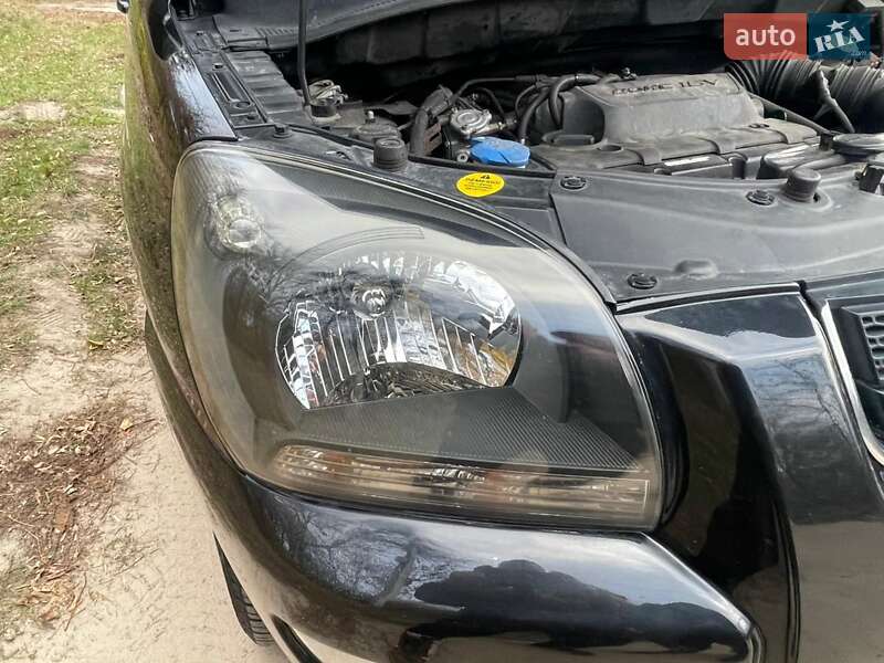 Внедорожник / Кроссовер Kia Sportage 2008 в Житомире