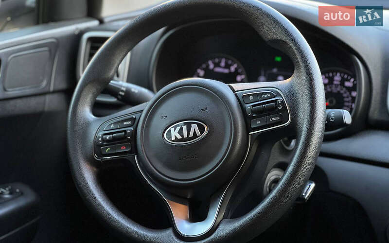 Внедорожник / Кроссовер Kia Sportage 2018 в Ивано-Франковске