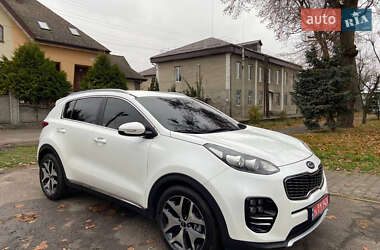 Внедорожник / Кроссовер Kia Sportage 2015 в Дубно