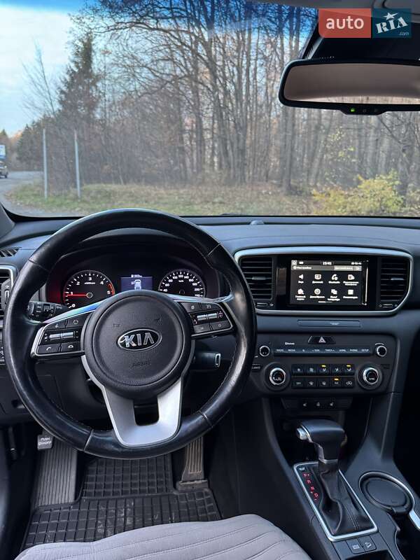 Позашляховик / Кросовер Kia Sportage 2018 в Хмільнику