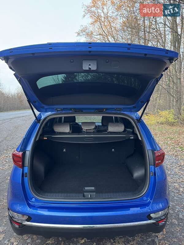 Позашляховик / Кросовер Kia Sportage 2018 в Хмільнику