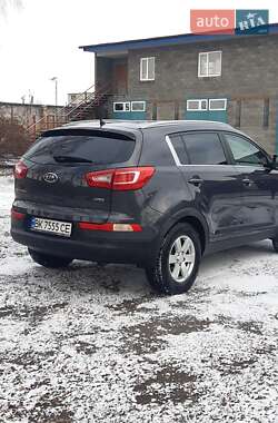 Позашляховик / Кросовер Kia Sportage 2013 в Рівному