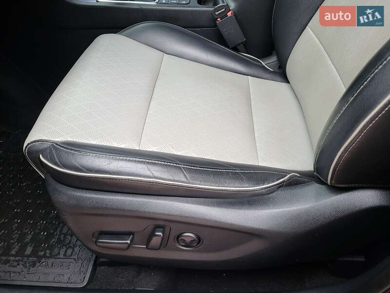 Позашляховик / Кросовер Kia Sportage 2016 в Полтаві