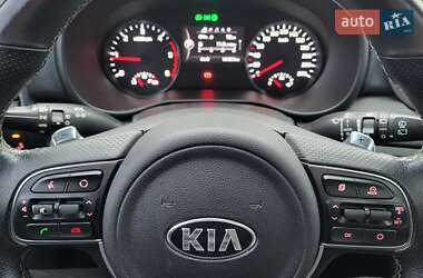 Позашляховик / Кросовер Kia Sportage 2016 в Полтаві