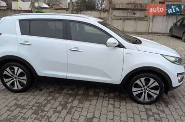 Внедорожник / Кроссовер Kia Sportage 2012 в Калуше