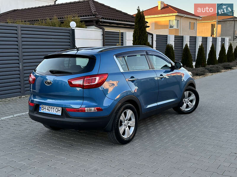 Внедорожник / Кроссовер Kia Sportage 2011 в Одессе