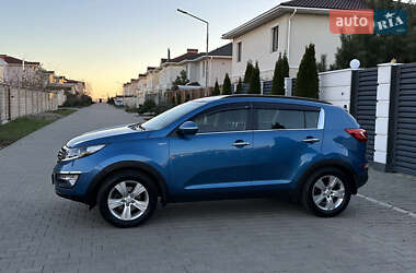 Позашляховик / Кросовер Kia Sportage 2011 в Одесі