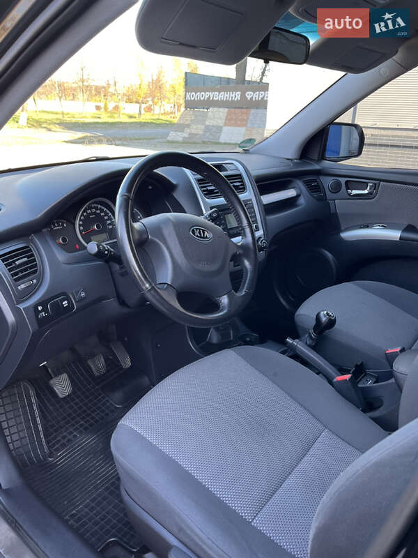 Позашляховик / Кросовер Kia Sportage 2008 в Калуші