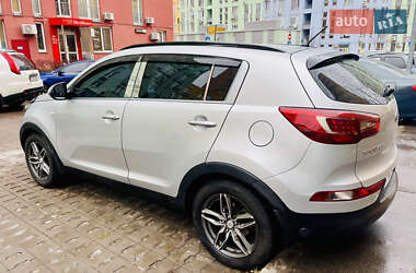 Позашляховик / Кросовер Kia Sportage 2011 в Києві