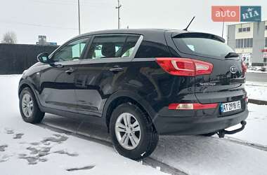 Позашляховик / Кросовер Kia Sportage 2012 в Снятині