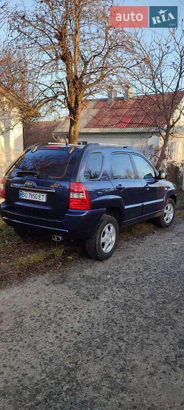 Позашляховик / Кросовер Kia Sportage 2008 в Кременці