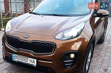 Позашляховик / Кросовер Kia Sportage 2017 в Івано-Франківську