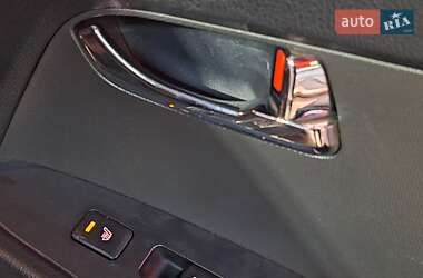 Внедорожник / Кроссовер Kia Sportage 2010 в 